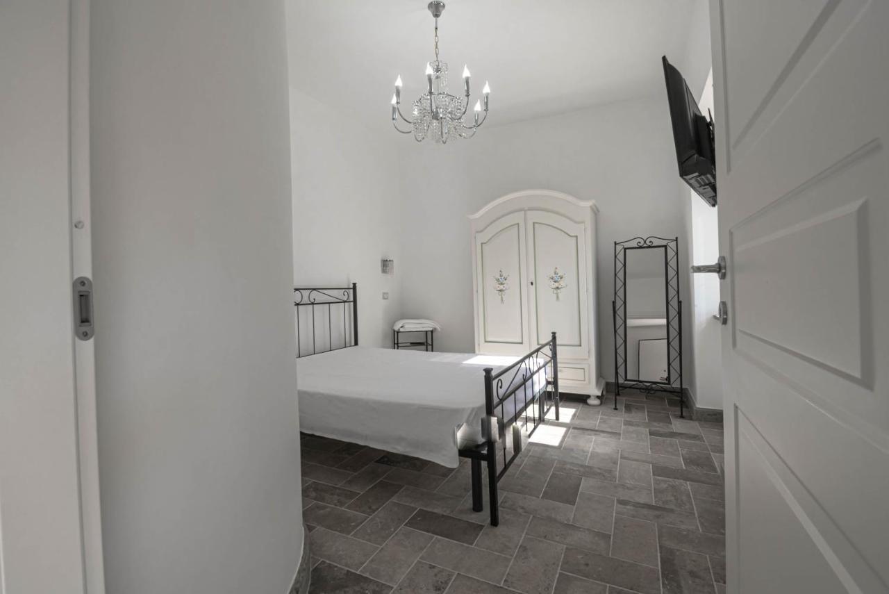 Luxury Villa Arianna Tarano Ngoại thất bức ảnh