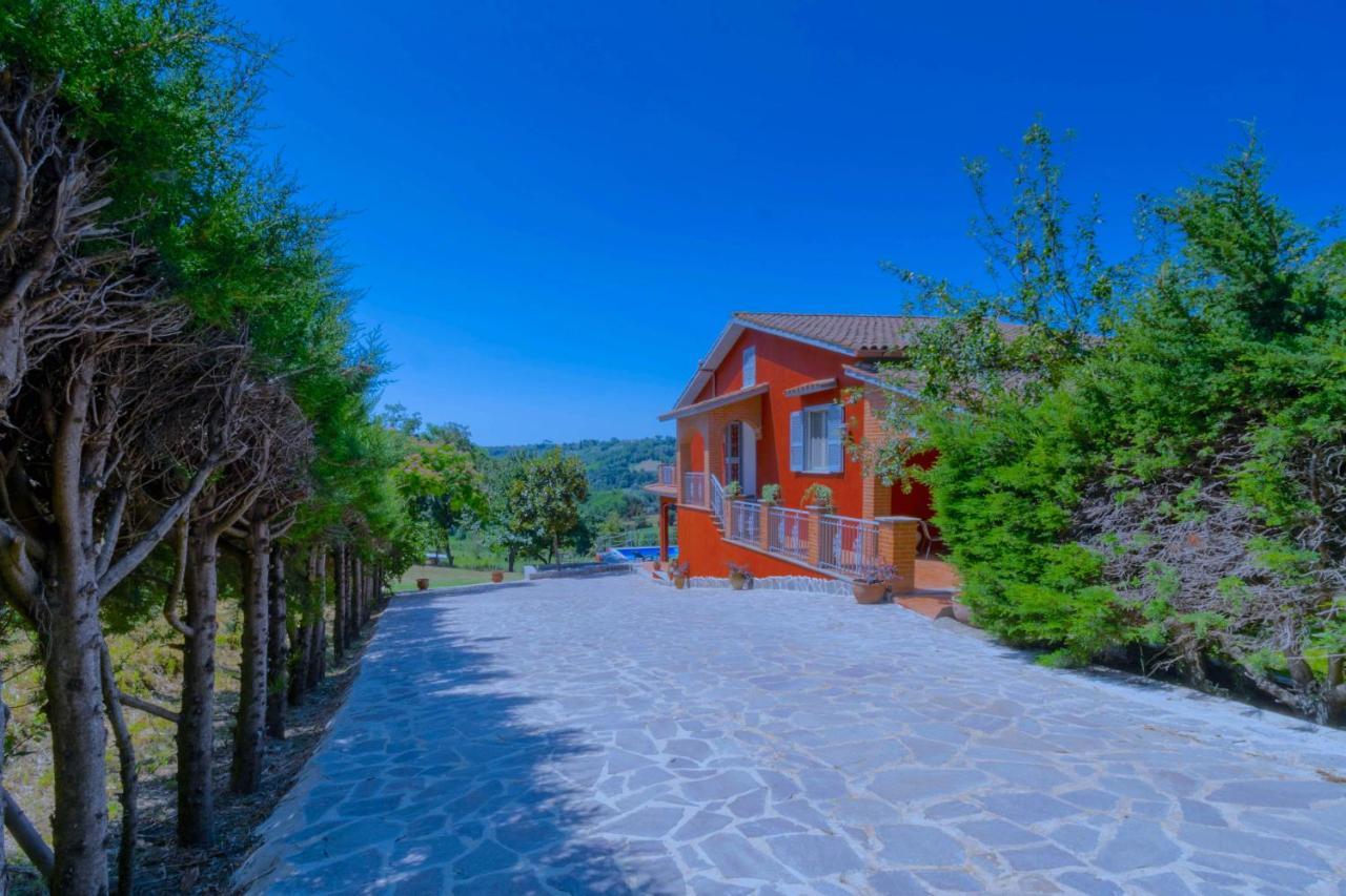 Luxury Villa Arianna Tarano Ngoại thất bức ảnh